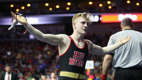 Iowa state high school wrestling: Team rankings, returning champs and more