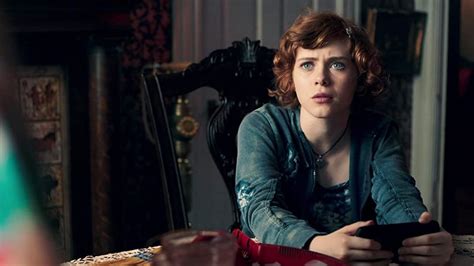 30 Hot Photos Of Sophia Lillis 12thBLOG