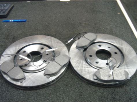 PEUGEOT 406 8V 16V TD HDI ESTATE BRAKE DISC PADS FRONT EBay