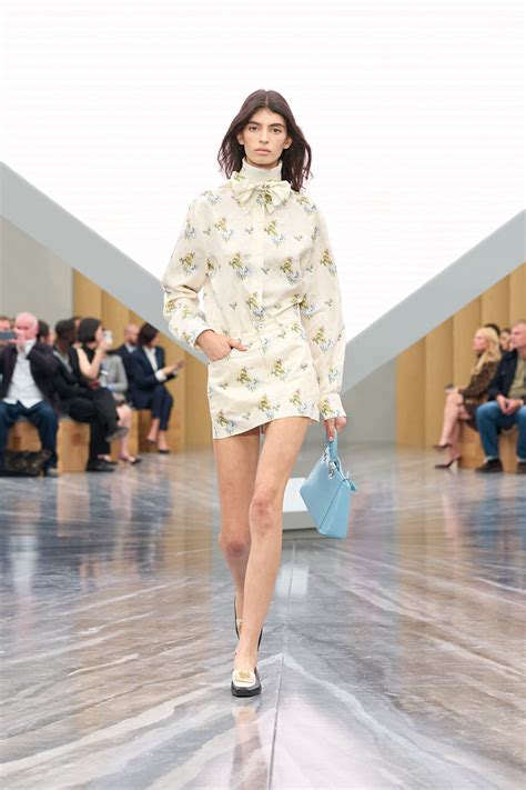 Sfilata prêt-à-porter Primavera-Estate 2026 - Moda Donna - Fashion