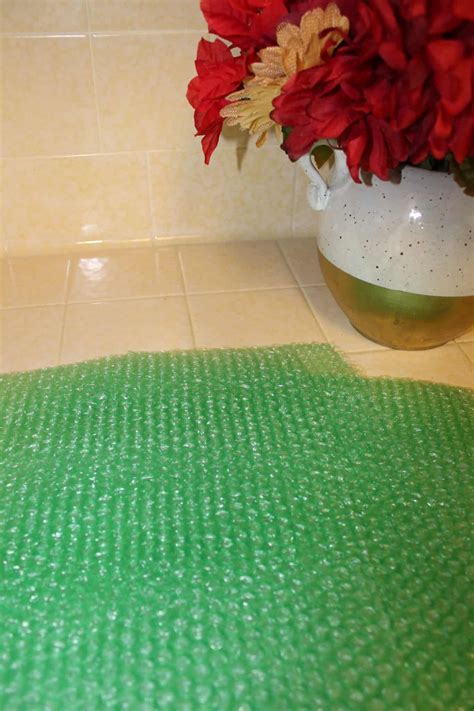 Christmas Tree Print Making For Kids Featuring Bubble Wrap The