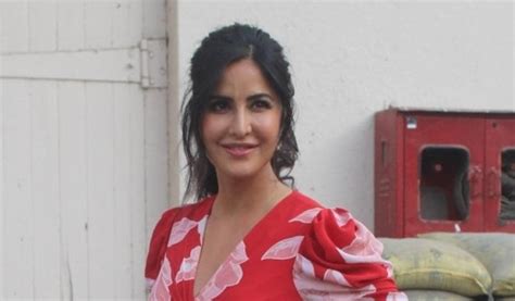 Katrina Kaif Picks Kareena Kapoor Over Alia Bhatt Deepika Padukone For A Same Sex Relationship