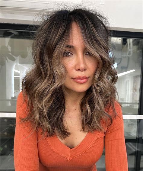 Fabulous Ideas Of Brown Hair With Blonde Highlights To Fall In Love With