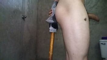 Un Chico Y Un Dildo De Palo XVIDEOS