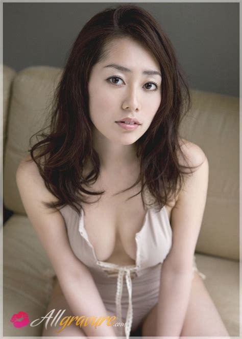 Momoko Tani Nude From Allgravure At TheNude