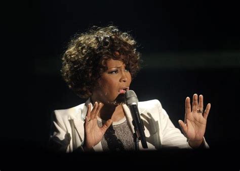 Top Secret LoveWhitney Houston S Lesbian Affair Is Exposed In A New Tell All And More Celebrity
