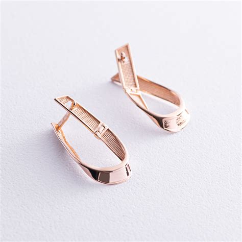 Золотые серьги на английской застежке с07945. Купить Золотые серьги на ...