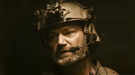 Who Plays Full Metal On Seal Team