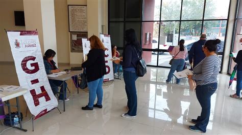 Recibe Educación hoy y mañana a padres para tramitar becas escolares