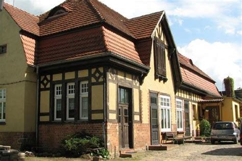 Guts- & Herrenhäuser / Gutshäuser - P / Puchow