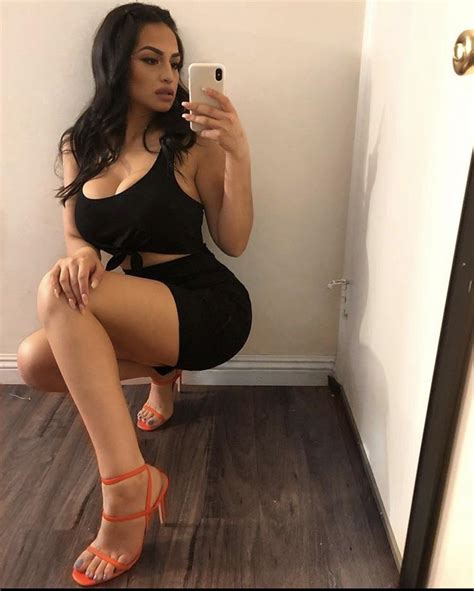 Sexy Long Legs 腿部 A片 Hot Sex Photos