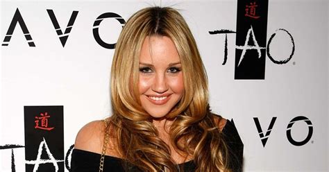 Amanda Bynes On Psychiatric Hold After Roaming LA Streets NAKED MEAWW