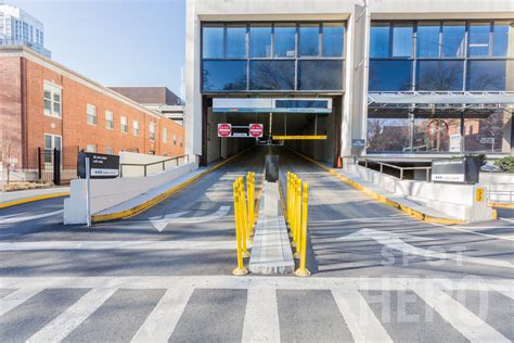 White Plains Parking | SpotHero