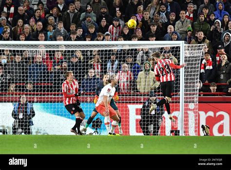 London UK 07th Jan 2023 Keane Lewis Potter Of Brentford FC Connects