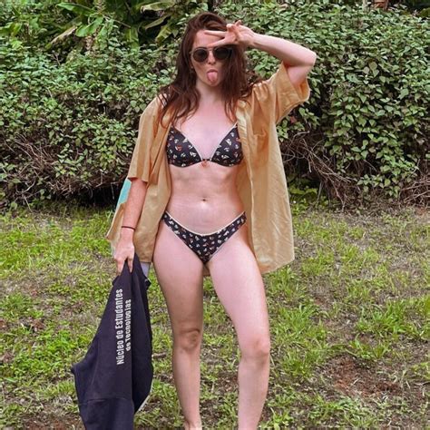 7 Hot Sexy Ana Marta Bikini Pics