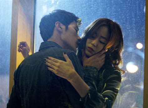 Phim Hàn đang lạm dụng sex quá đà