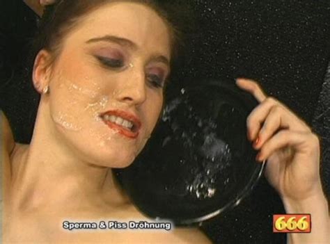 Sperma Piss Drohnung Tmb Porn Pic