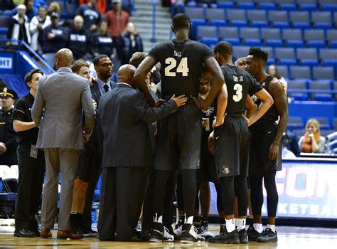 Ucfs Tacko Fall Is 7 Foot 6 And His Game Is Still Growing Inquirer