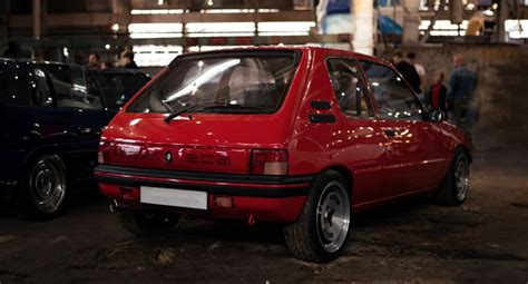 Peugeot 205 Car Insurance | Specialist Cover for 205 and 205 GTi ...