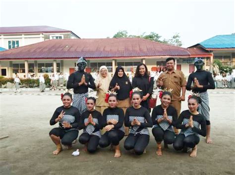 Logo Sekolah Smk Negeri 1 Madiun