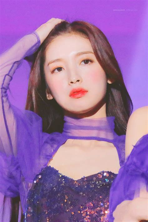 30 nữ idol Kpop hot nhất hiện nay BLACKPINK Red Velvet đua gắt nghẹt thở TWICE mất hút vì