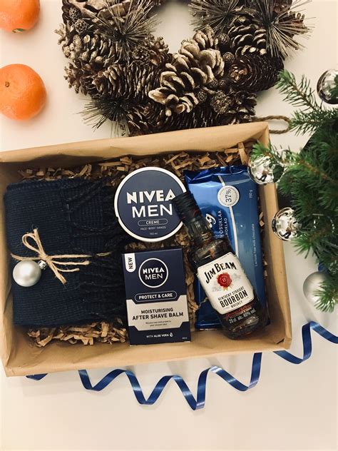 Lovely Gift Box For Him Christmas Ideas For Boyfriend Gift Box For