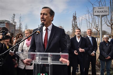 Stop Al Riconoscimento Dei Figli Delle Coppie Gay A Milano