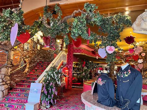 alex madonna's gold rush steak house 6