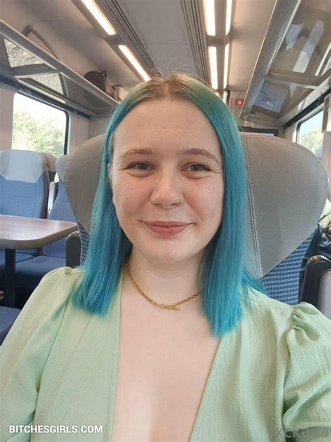 Ava Evans Nude Hairy Milf Avaevans Onlyfans Leaked Photos