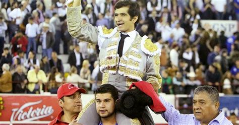 Capotes Muletas Y Rejones