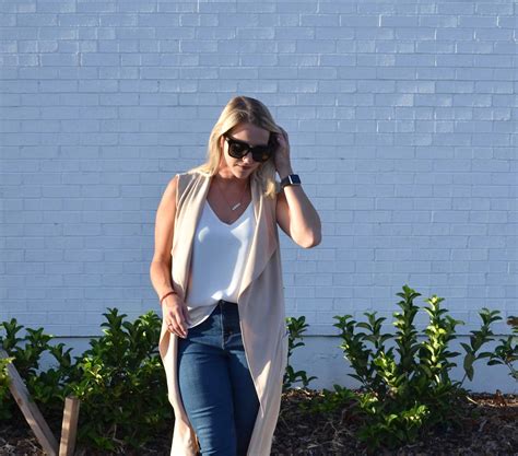 The Fashionably Late Blonde Personal Style