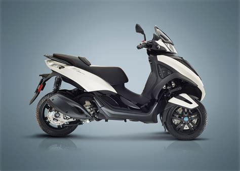 2018 Piaggio MP3 300 Yourban Sport LT Review Total Motorcycle