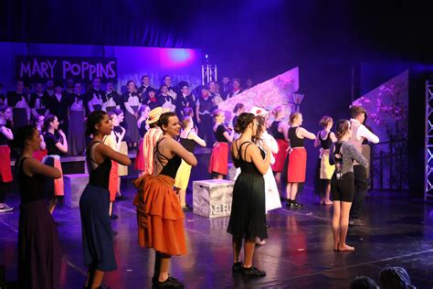 Mary Poppins 1 Mainstage 8