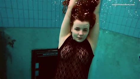 Hot Hairy Vesta Underwater