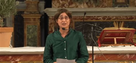 Il Meraviglioso Discorso Di Chiara Valerio Ai Funerali Di Michela Murgia VIDEO Gay It