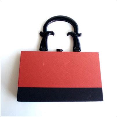 LOBZIK - ЛОБЗИК - Сумки из книг - "Очумелые ручки" - Новости