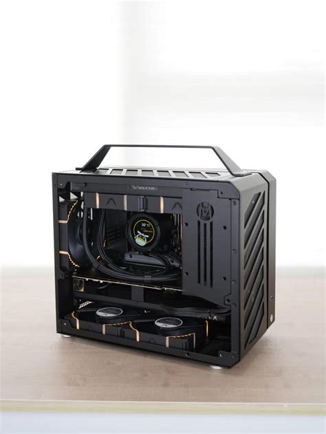 My Mechanic Master C28 Build,with Proart 4080s Black Gold Edition : r/sffpc