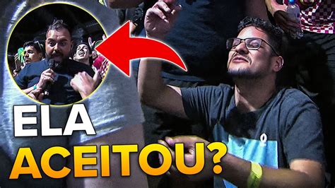 O CARA PEDIU A MULHER EM NAMORO NO MEIO DO MAJOR AO VIVO CORTES DO