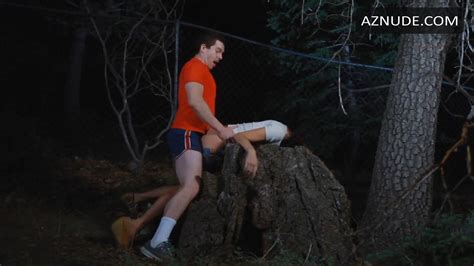 ELISSA DOWLING Nude AZNude