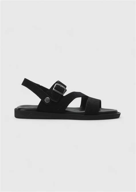 Black Slipper