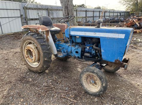 Ford 1500 Tractor In For Parts Gulf South Equipment Sales