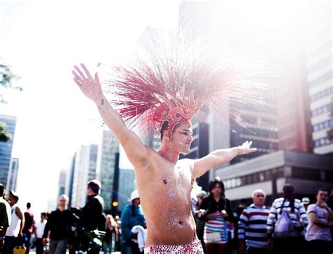 Olho Mágico especial da Parada Gay Fotos UOL Notícias