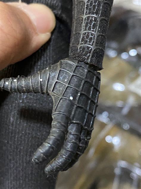 Hot Toys Spiderman Black Suit Version Hobbies Toys Toys Games On Carousell