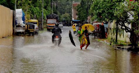 Weather In Pune Weather In Nashik Bumper Rainfall Of 198 Mm In Pune