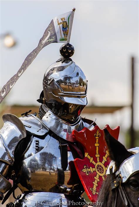 Modern Medievalist Tm Tobias Capwell Phd Arms And Armour Curator