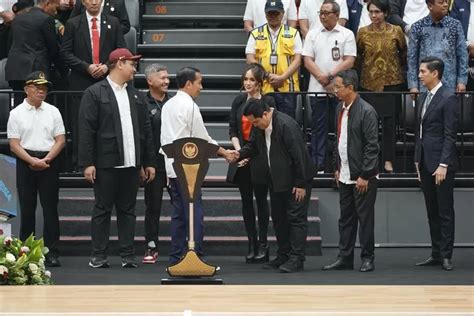 Keharuan Erick Thohir Pasca Indonesia Arena Diresmikan Jokowi Gedung