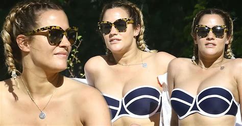 Caroline Flack Strips To Strapless Bikini And Shows Off Toned Figure As
