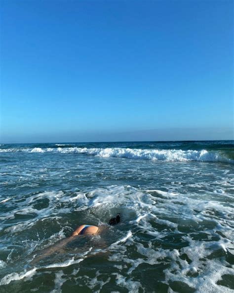 Georgia Gibbs Bikini Of The Day DrunkenStepFather