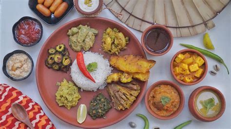 Niramish Thali/ Traditional Bengali Veg Thali | Veg thali, Classic food ...