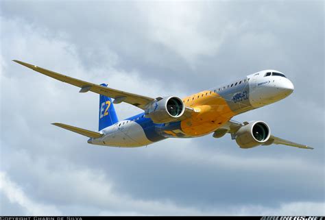 Embraer 195 E2 Std Erj 190 400std Embraer Aviation Photo 4289321